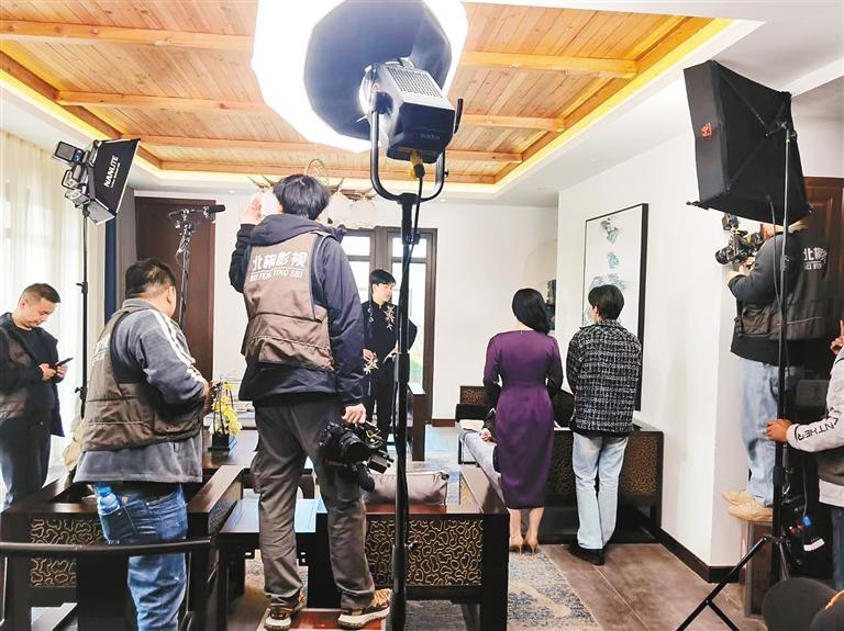 百花奖短剧荣誉单元在京举办15部作品获颁荣誉(图1)